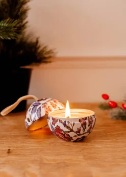 Bougie décorative de Noël aux canneberges épicées