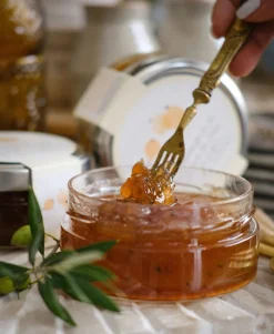 Confit d'oignons perlés au balsamique de citron par La Belle Excuse