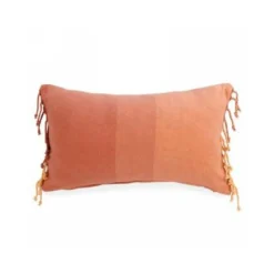 Coussin à franges orangé